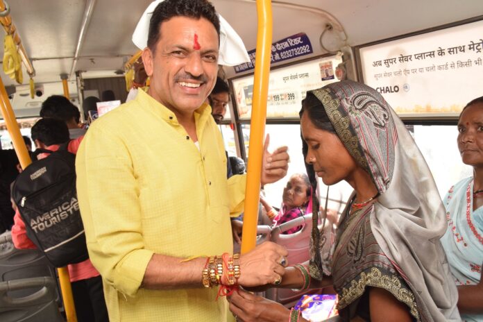 mayor jabalpur jagat bahadur annu rakshabandhan chalo bus